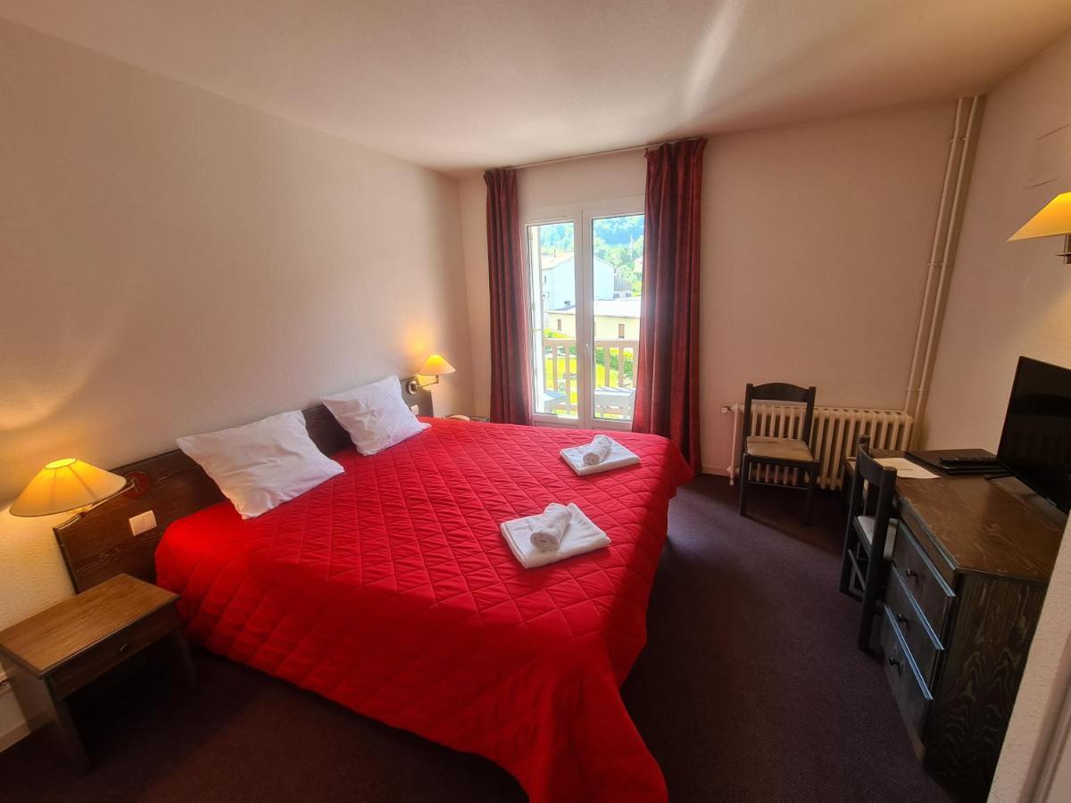 Hotel Le Montaigu Luz-Saint-Sauveur Buitenkant foto